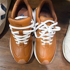 Women's Tan Leather Sneakers